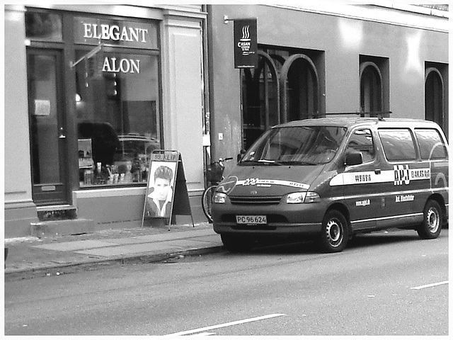 Camion bleu APJ  - Copenhague  / 20 octobre 2008- B & W