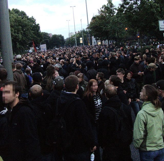 Wir machen auch ohne Zähne das Maul auf – Gegen Polizeigewalt