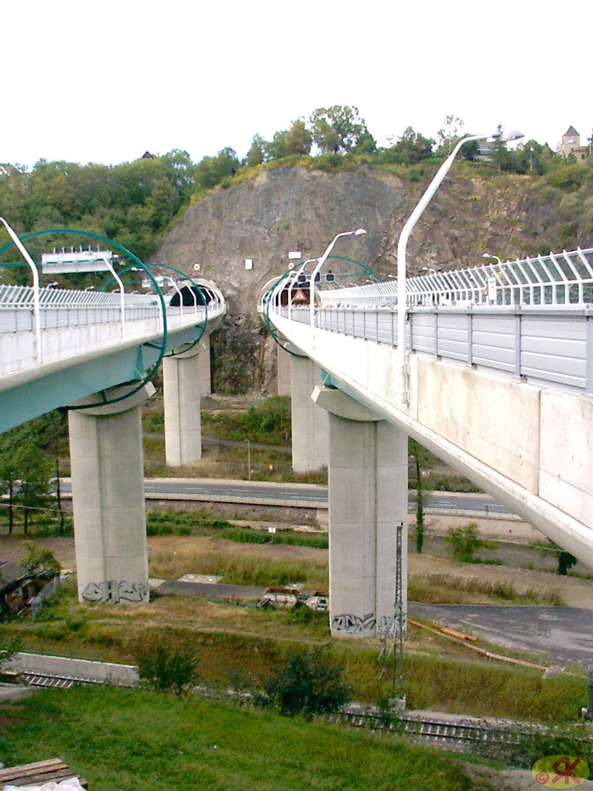 2004-09-12 37 A17 - Weißeritztalbrücke, 28 m hoch