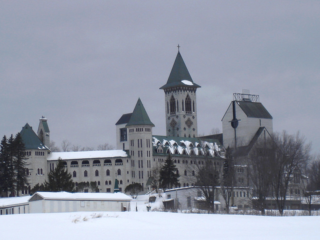 Abbaye de St-Benoit-du-lac  /   Québec - Canada -  7 Février 2009