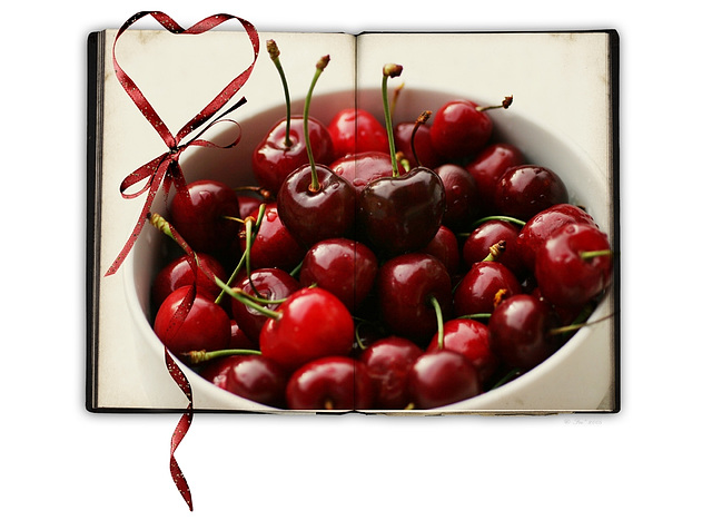 I love♥  red cherries