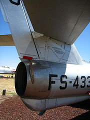 Republic F-84F Thunderstreak (3080)