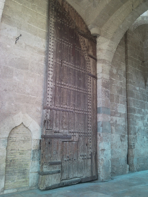 Valencia: torres de Serranos.