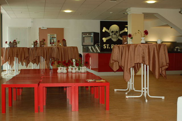 Ballsaal!
