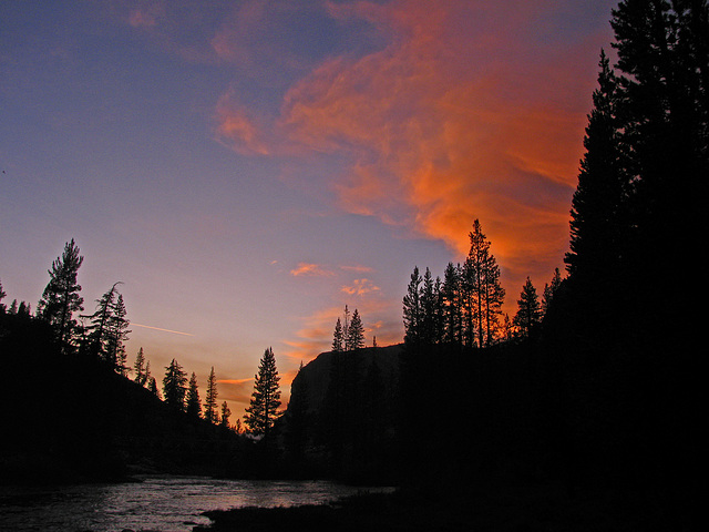 Sunset in Glen Aulin (0713)