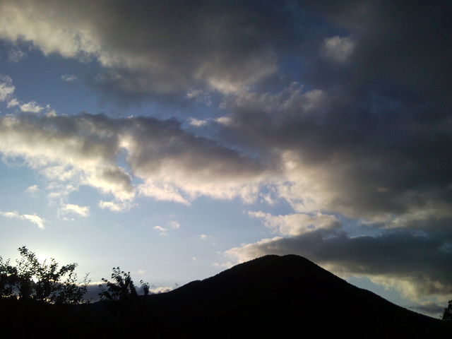 Atardecer en Sorauren (Navarra).