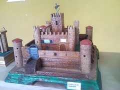 Maqueta: castillo de Almenar (Soria).