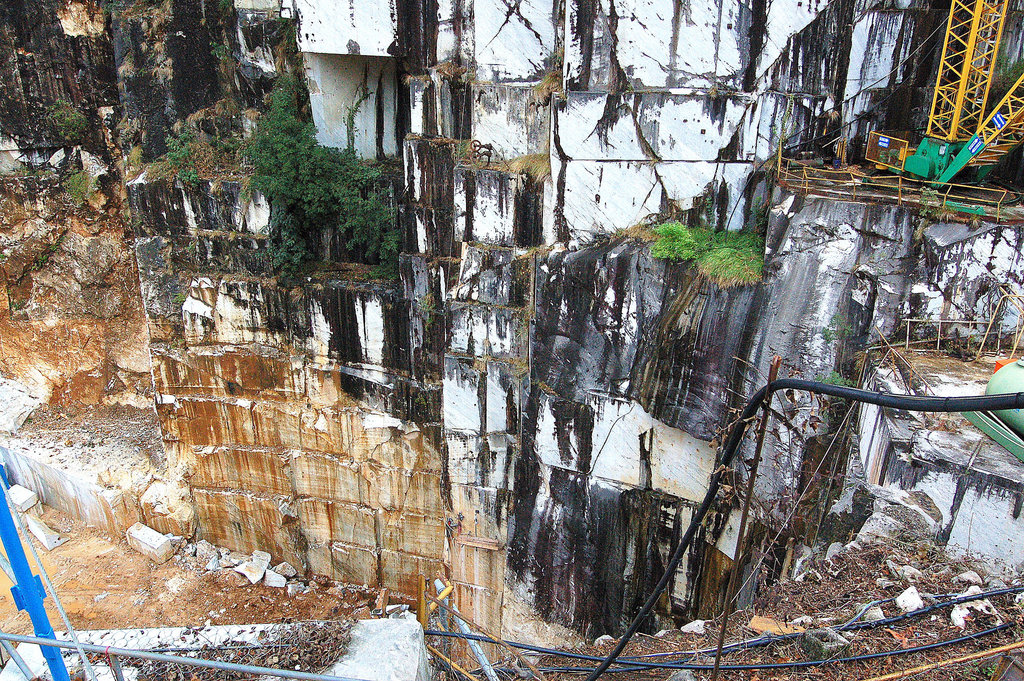 marmorrompejo Carrara