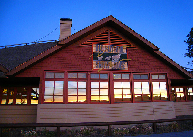 Old Faithful Snow Lodge (4062)