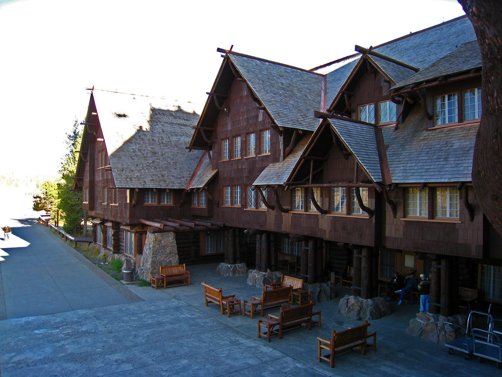 Old Faithful Inn (3942)