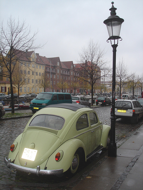 VW et lampadaire / VW & street lamp