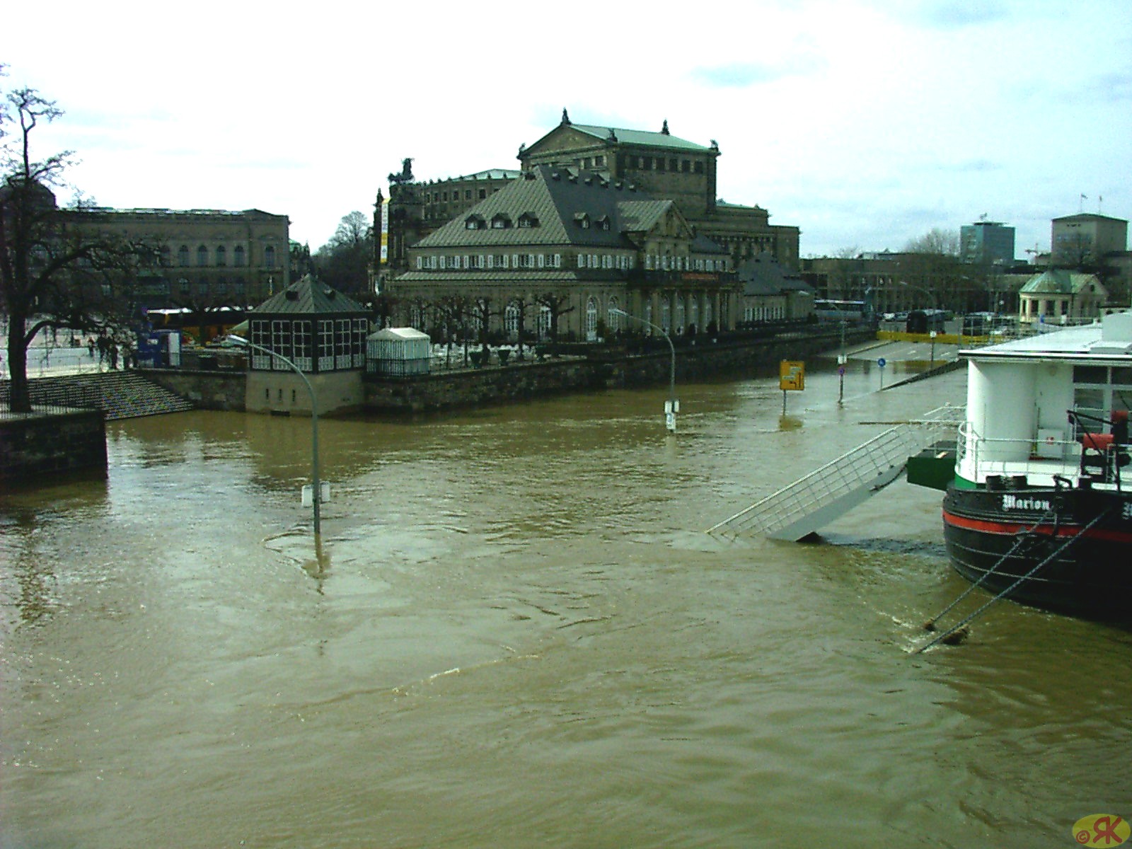 2006-04-05 008 Hochwasser