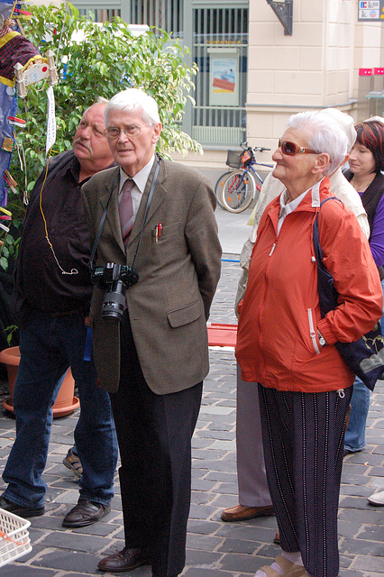 He, la loka fotisto estas mi! / He, der Ortsfotograf bin ich!