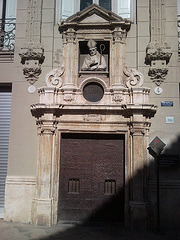 Valencia: Puerta en pl. de la almoina.