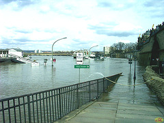 2006-04-05 105 Hochwasser