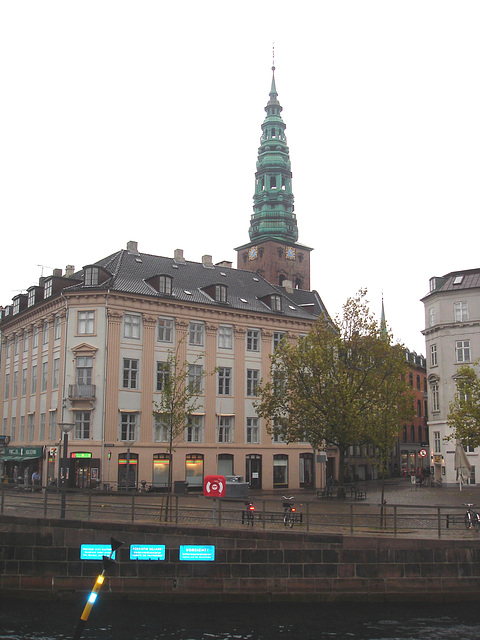 Le clocher Horten /  Horten church tower.  Copenhagen.  26-10-2008