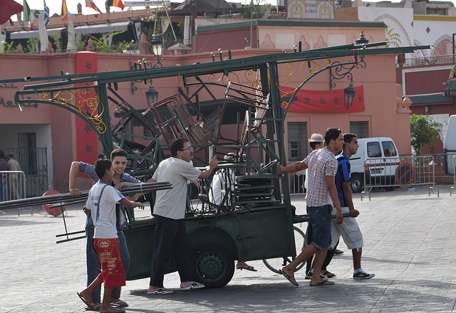 TRANSPORTS  A MARRAKECH