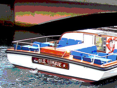 Bateau-mouche danois / Ole lukoje boat.  Copenhagen. 26-10-2008 - Postérisation