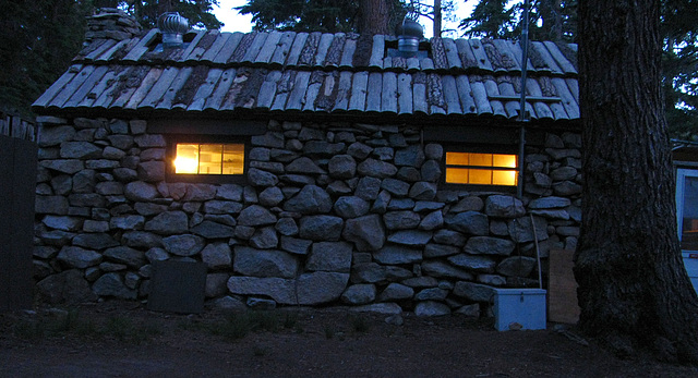 May Lake Kitchen (0803)