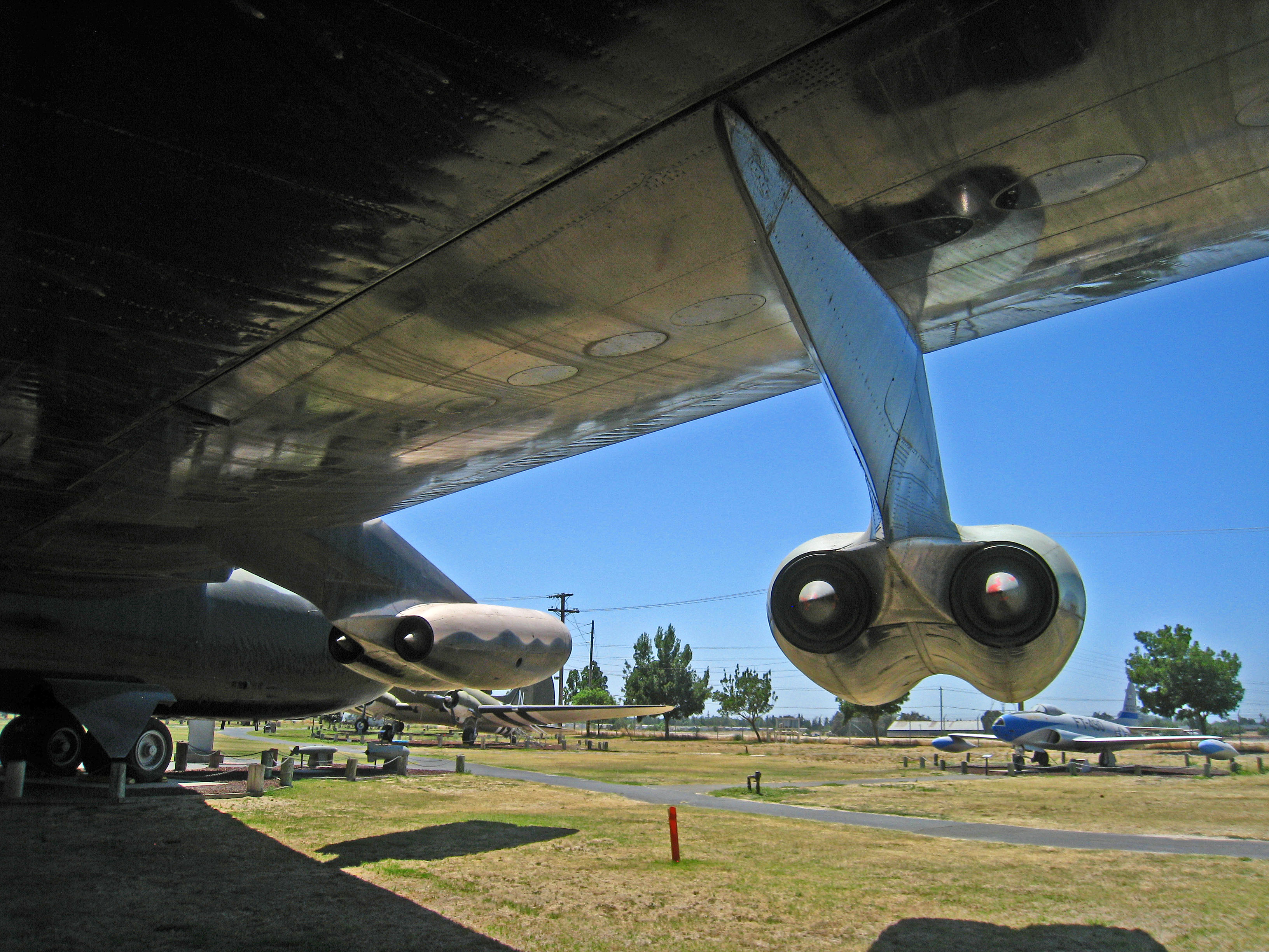 Boeing B-52D Stratofortress (3228)