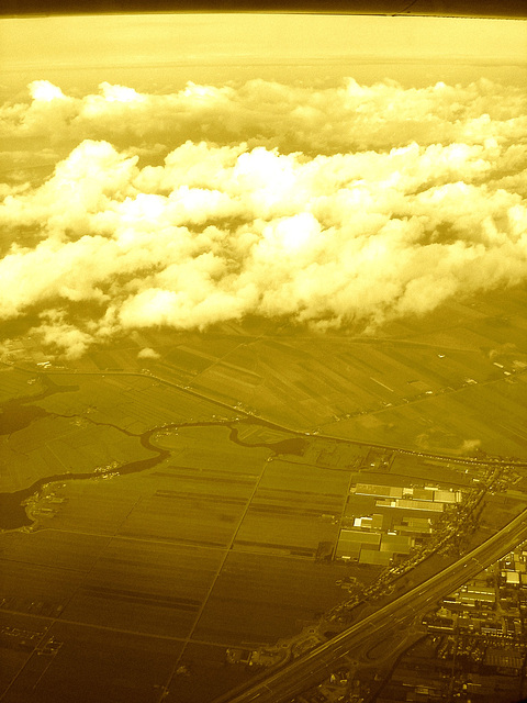 Vol / flight - Bruxelles / Brussels  - Amsterdam.  19 juillet 2008   -  Sepia traité