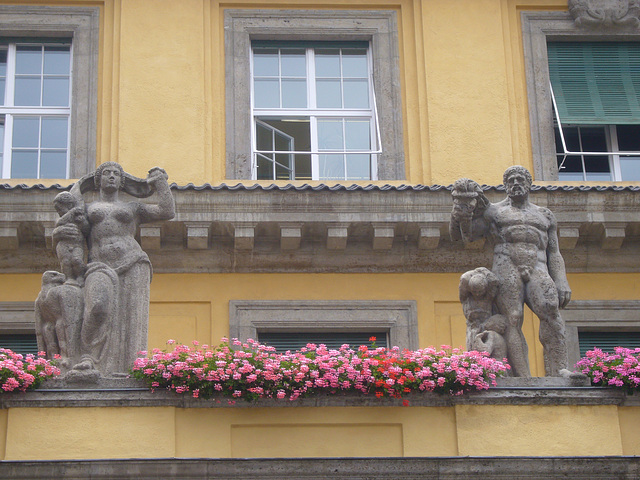 Münchner Rück - Fassade - Schmuckhof