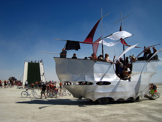 Art Car at the Slide (0344)