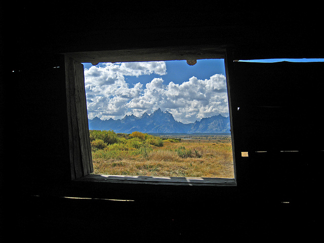 Cunningham Cabin View (3714)