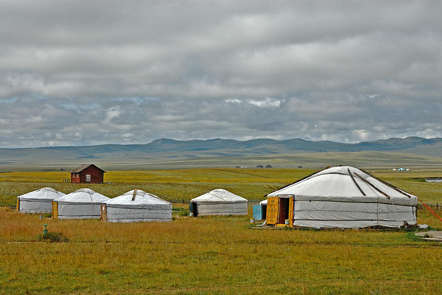 Ger camp in Bayan-Adraga near Binder