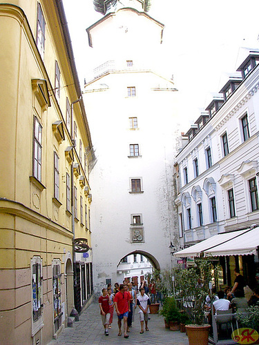 2004-08-16 22 SAT, Bratislavo