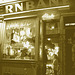 Jerbanbcafeen nearby the train station - Copenhagen.  19 octobre 2008 -  Sepia