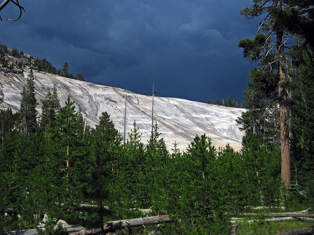 Beginning of the Grand Canyon Of The Tuolumne (0154)