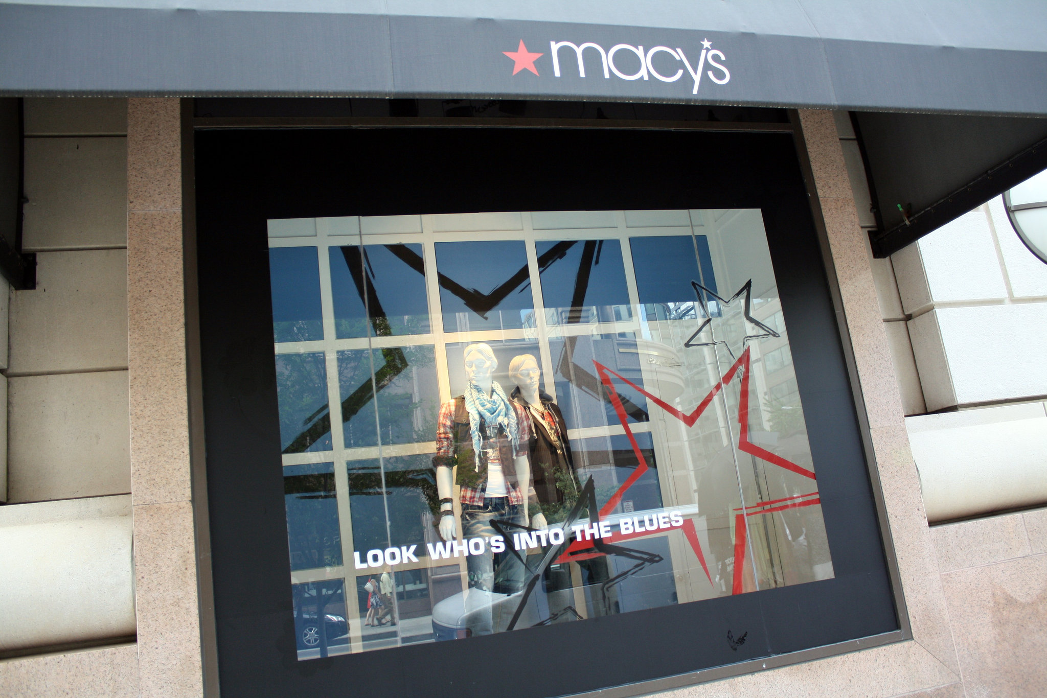 09.Macys.MetroCenter.1201G.NW.WDC.18July2009