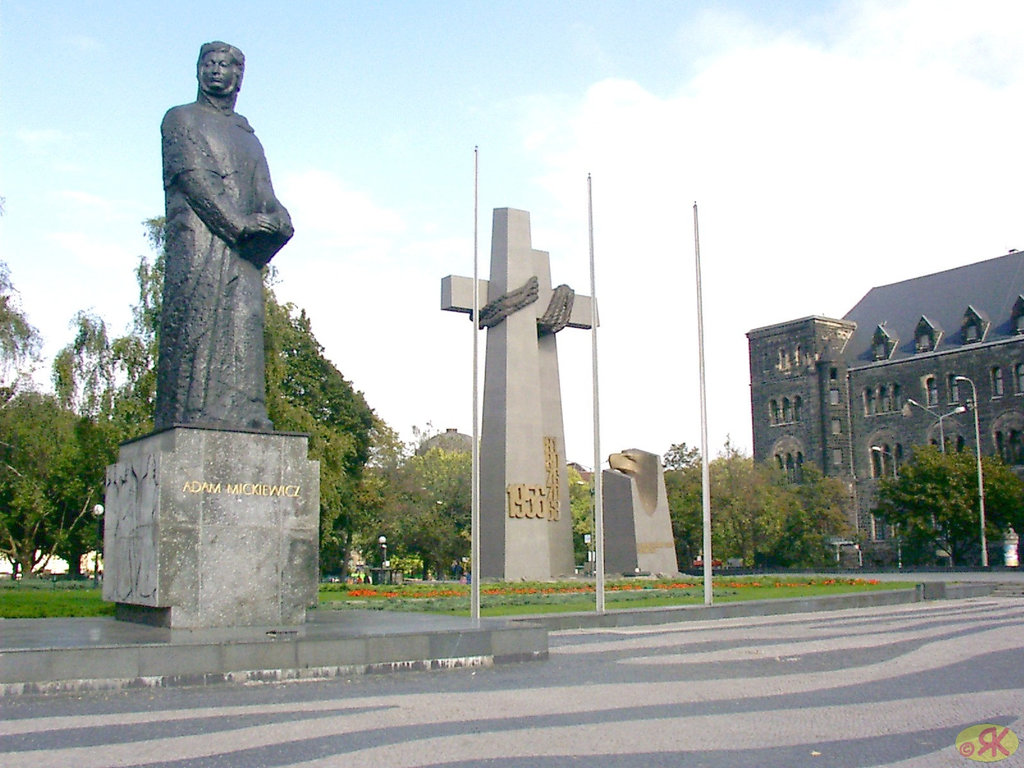 2003-09-27 08 Posen - Poznan, ARKONES