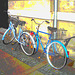 Duo de vélos bleus /  Blue bikes duo -  Copenhague / Copenhagen.  26-10-08- Postérisation