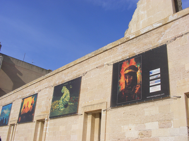 le long du fort St Jean à Marseille