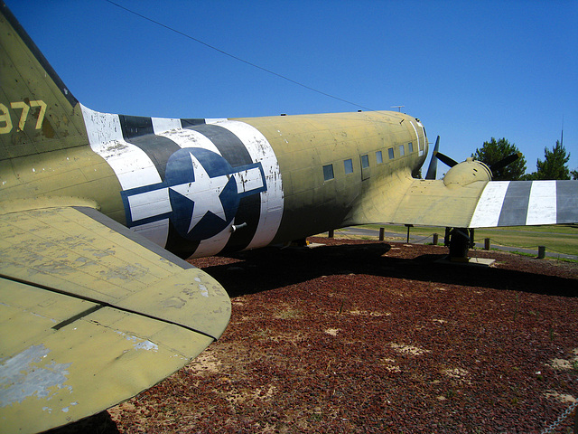 Douglas C-47 Skytrain (3056)