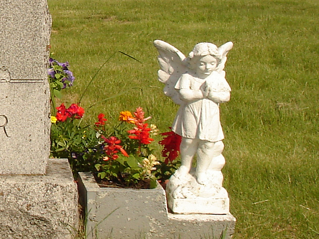 Cimetière St-Charles / St-Charles cemetery - Ange à Grenier