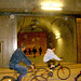 2004-09-12 27 A17 - im Tunnel Coschütz, Durchgang