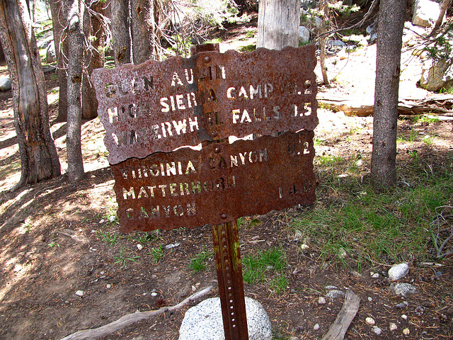 On The Trail To Glen Aulin (0664)