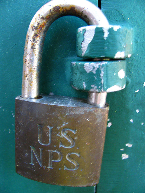 Glen Aulin Camp Lock (0728)