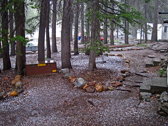 Glen Aulin Camp with sleet (0160)