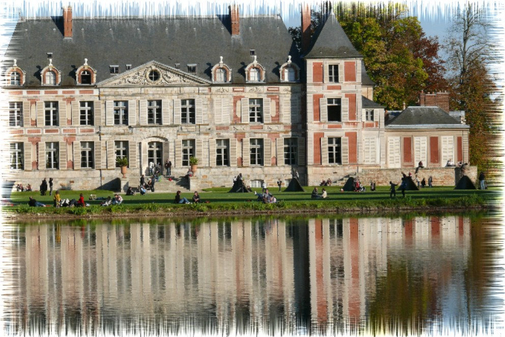 Chateau de Courson
