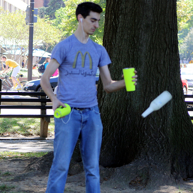 04.PourBoys.Juggler.Dupont.WDC.19Sep2009