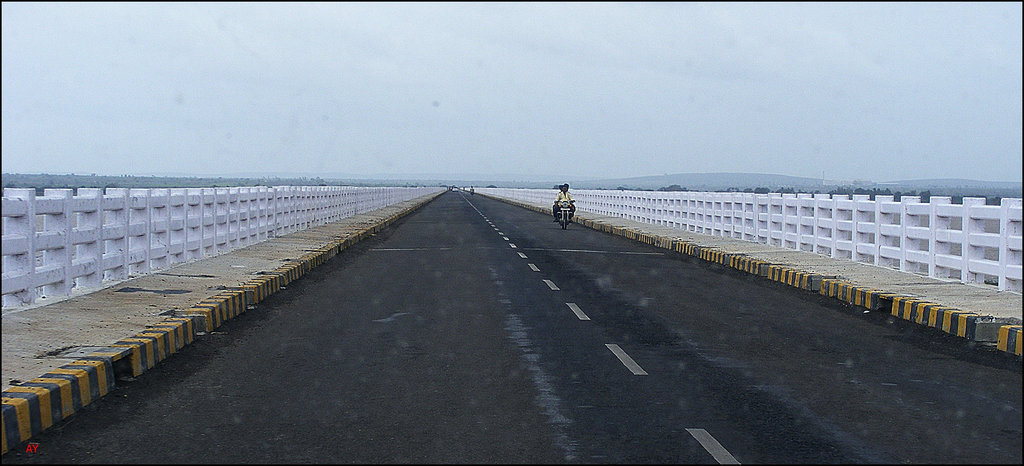 Crossing the Krishna