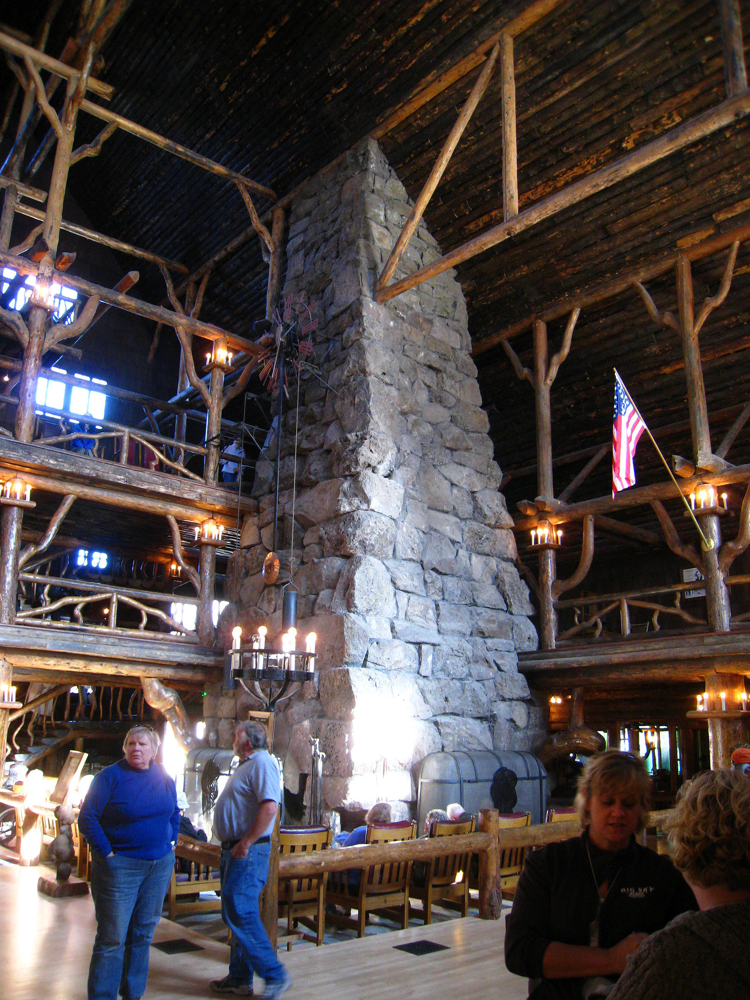 Old Faithful Inn Lobby (3921)