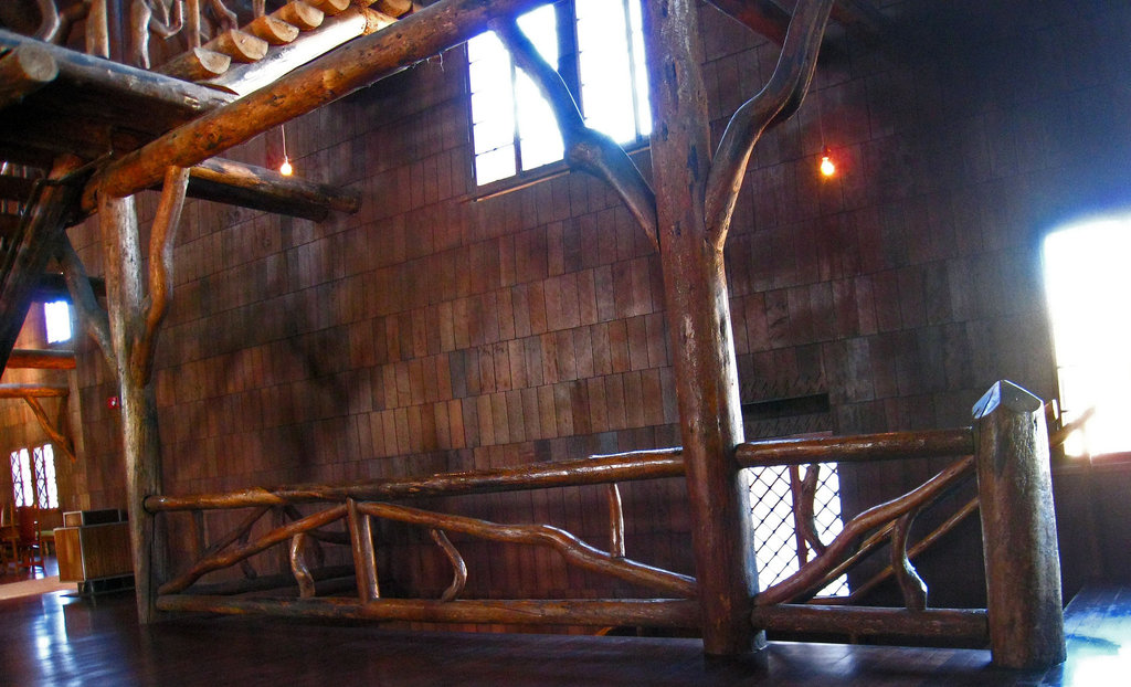 Old Faithful Inn Lobby (3948)