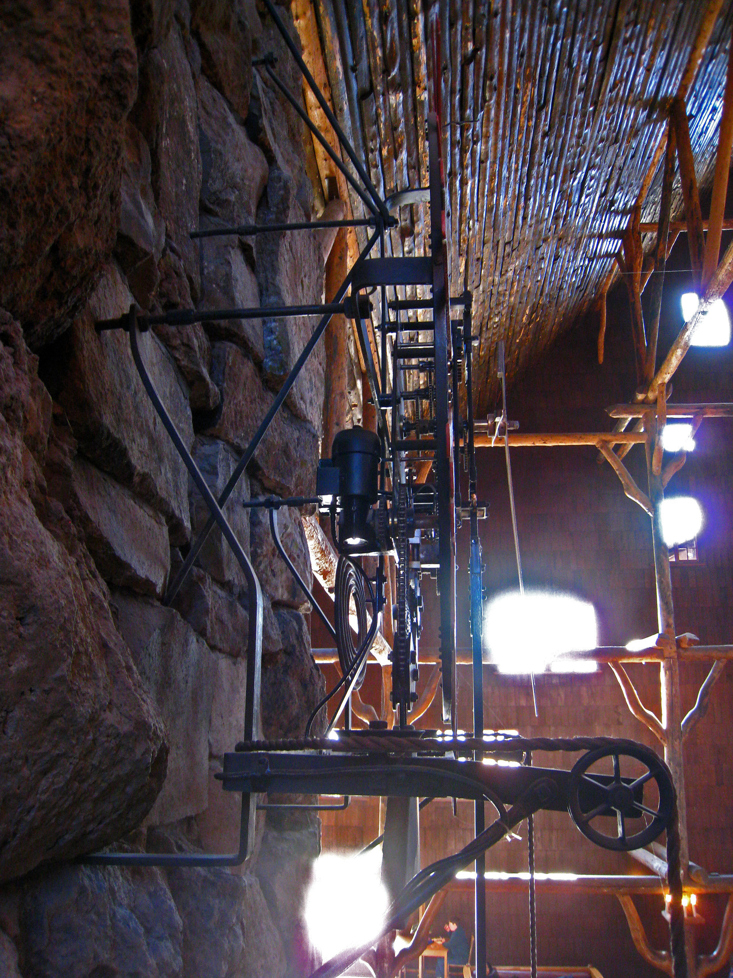 Old Faithful Inn Lobby (3949)