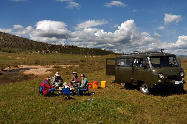 Lunch break near the Onon Gul