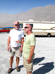 Darrel & Pete at Black Rock City (0882)